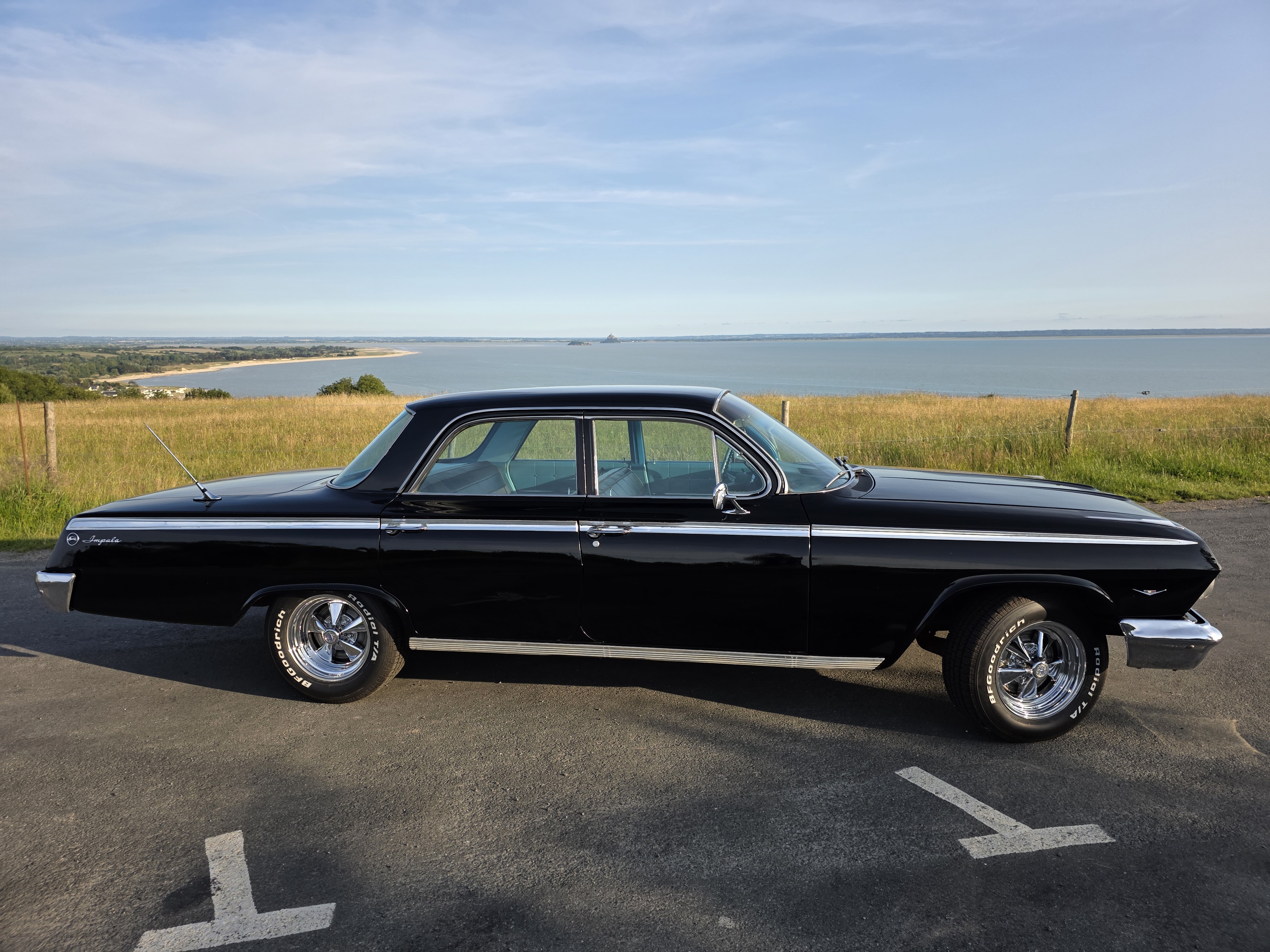 Voiture classique américaine de collection importée - Chevrolet Impala 1962 – V8 4.8L – Bon état US 14 Voiture américaine classique importée - 20250610 202258