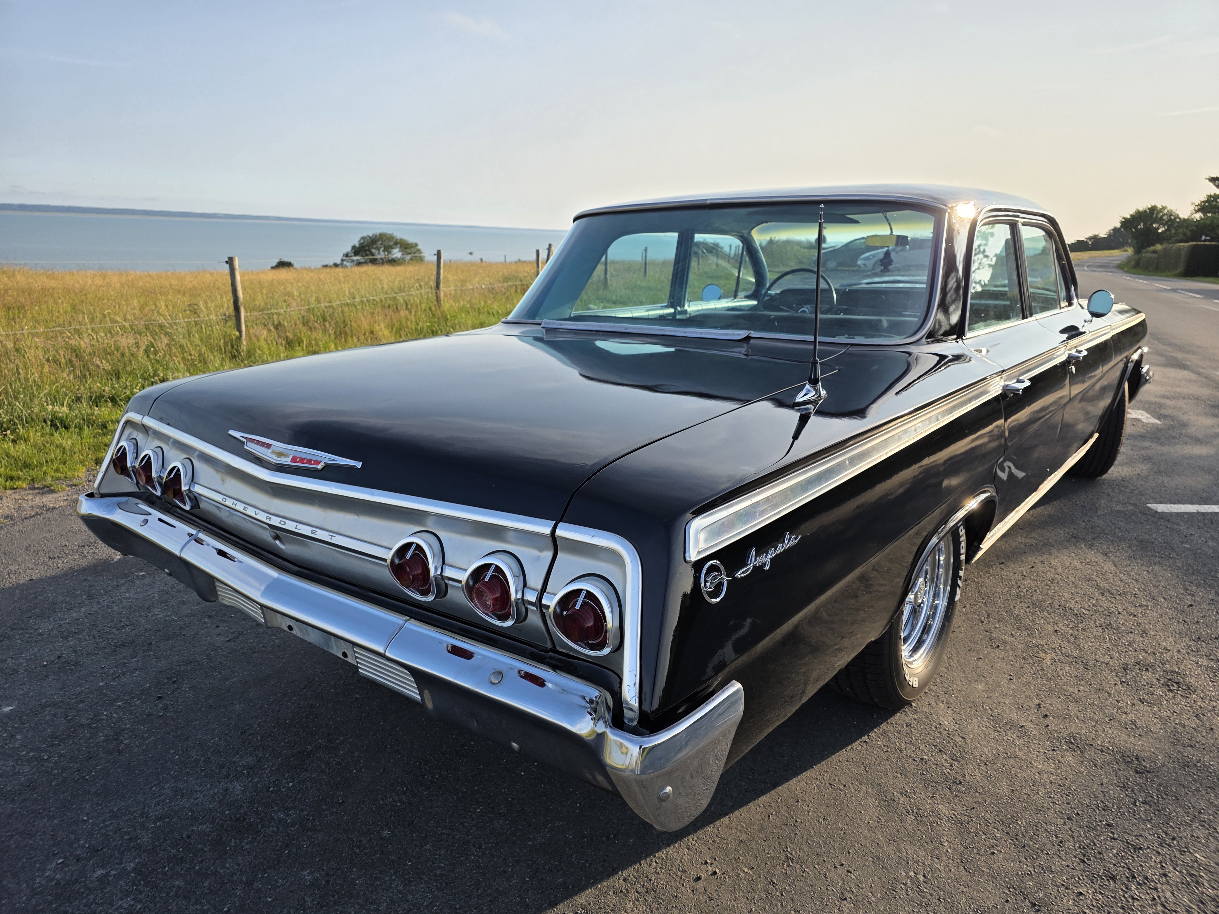 Voiture classique américaine de collection importée - Chevrolet Impala 1962 – V8 4.8L – Bon état US 9 Chevrolet Impala 1962 – V8 4.8L Import US