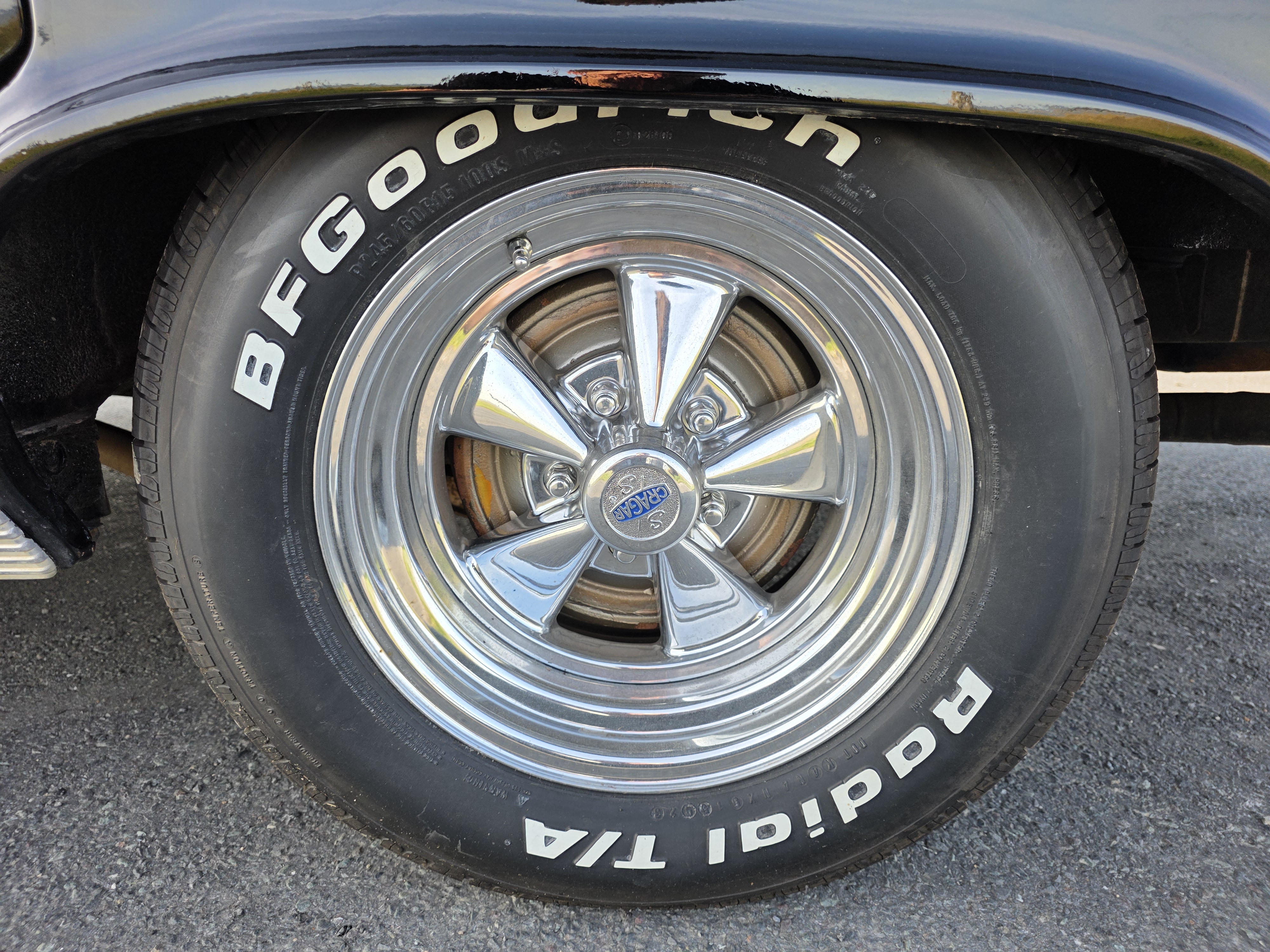 Voiture classique américaine de collection importée - Chevrolet Impala 1962 – V8 4.8L – Bon état US 21 Voiture américaine classique importée - 20250610 202829